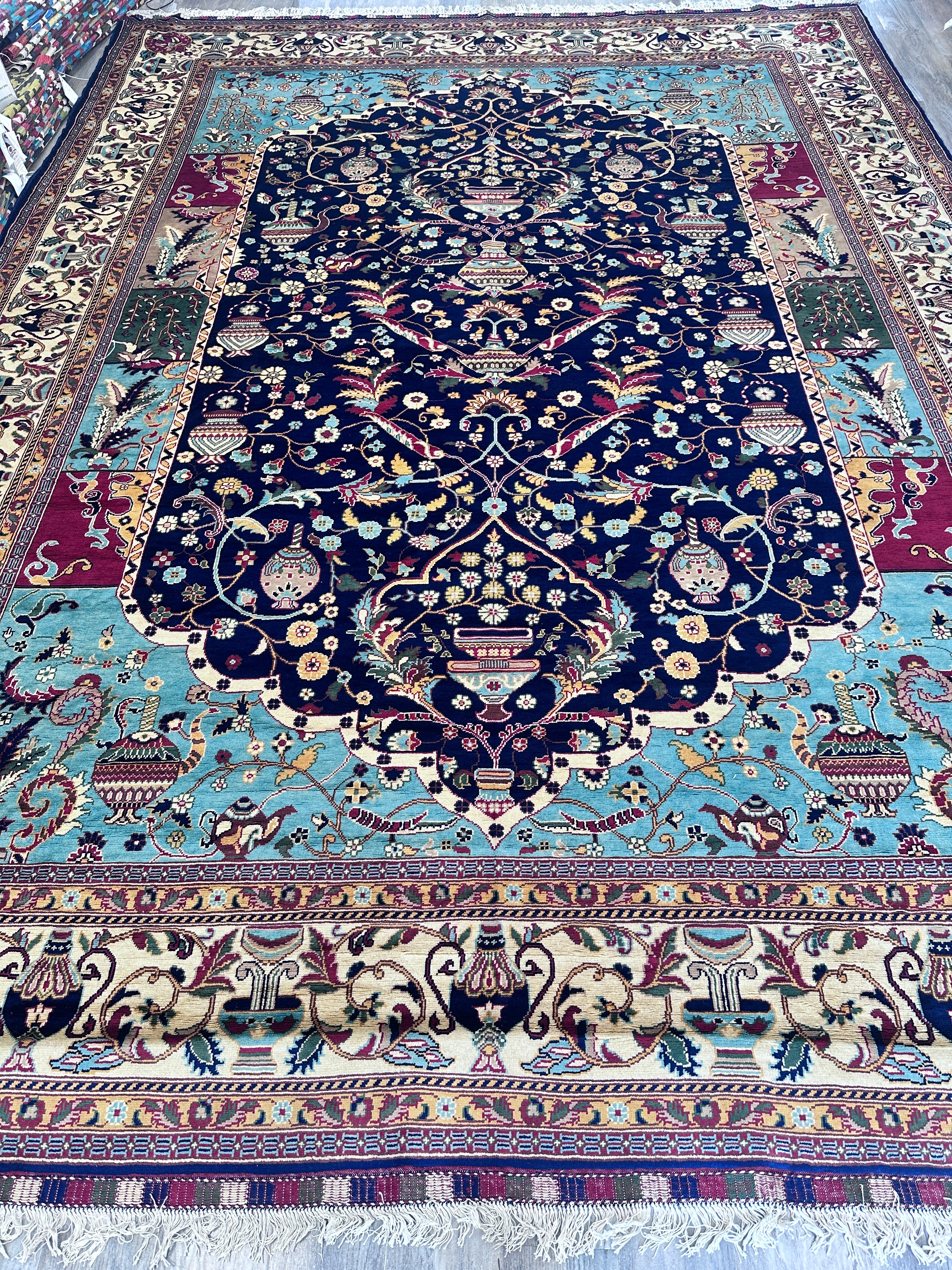 Hand-Knotted Afghani Vase Wool Rug – 10’0″ x 13’7″
