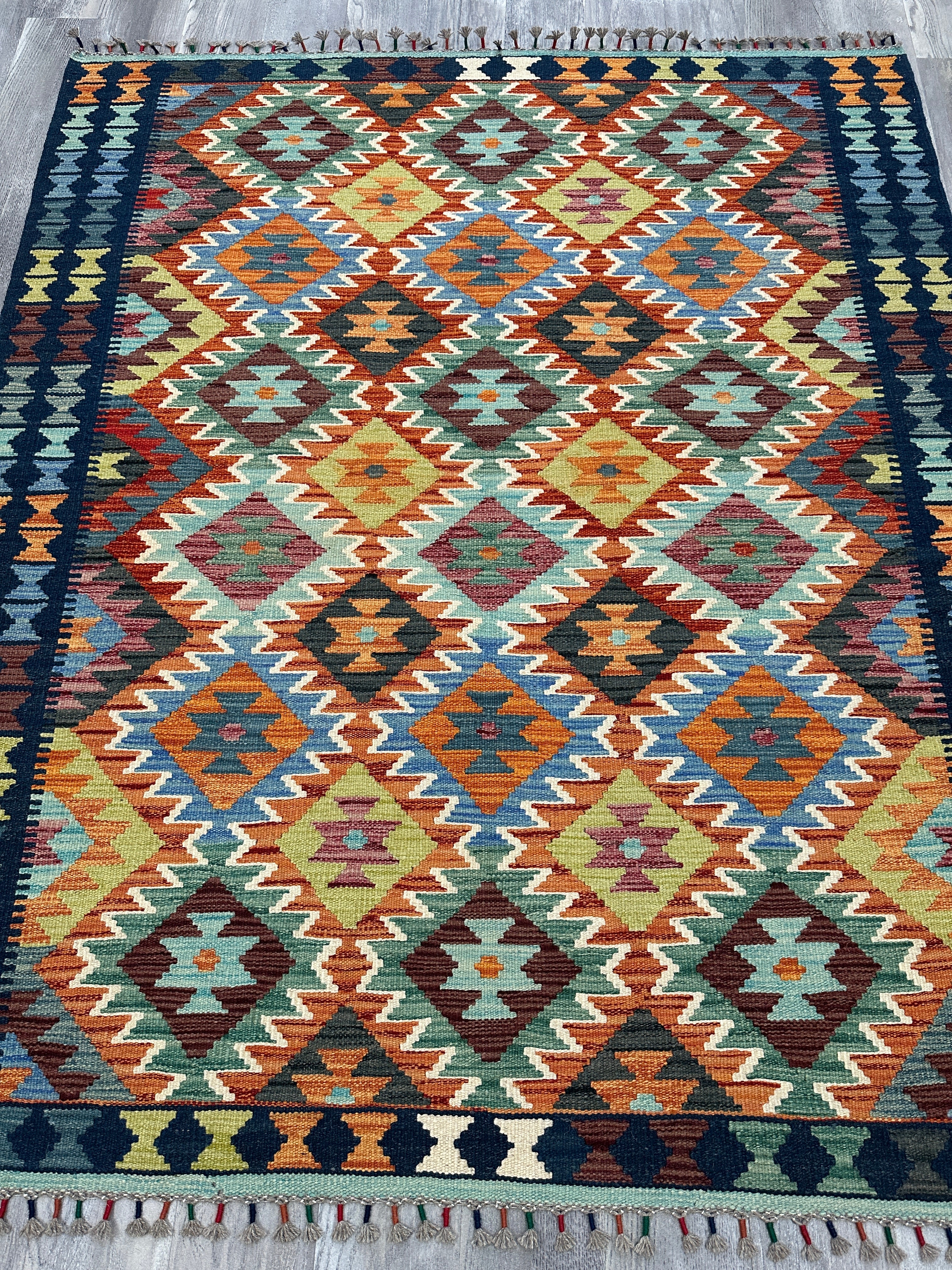 Hand-Woven Afghani Kilim Wool Rug 5'4" x 6'4"