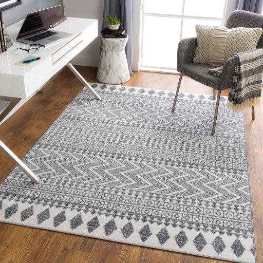 Surya Cesar CEG-2343 7'10" x 10' Rug