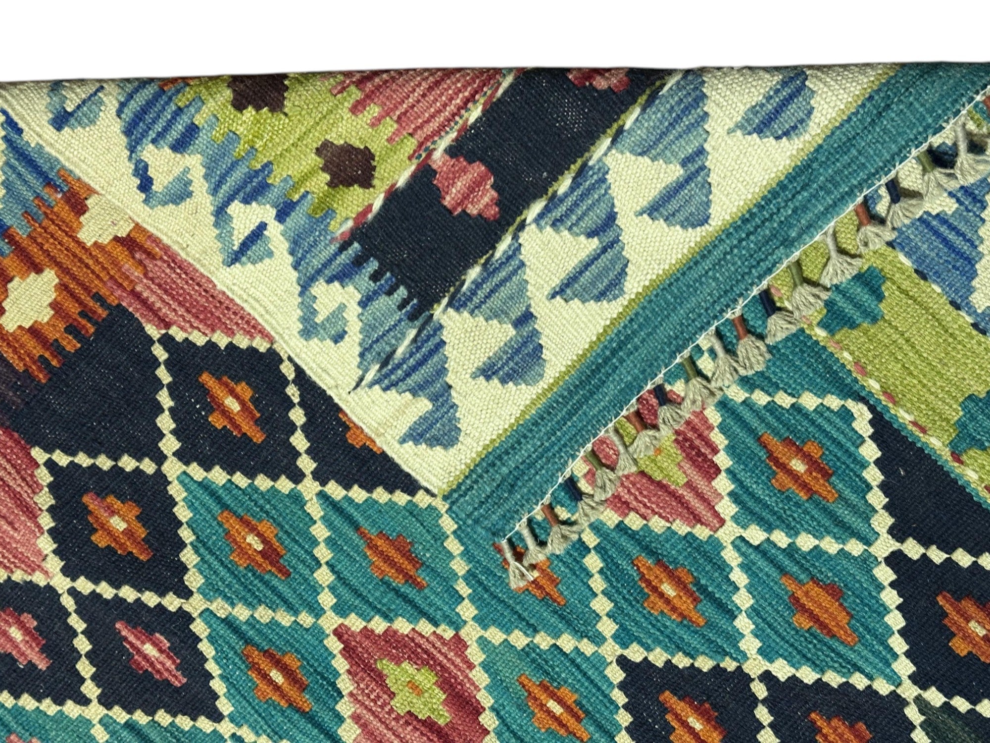 Hand-Woven Afghani Kilim Wool Rug 3'5" x 4'9"