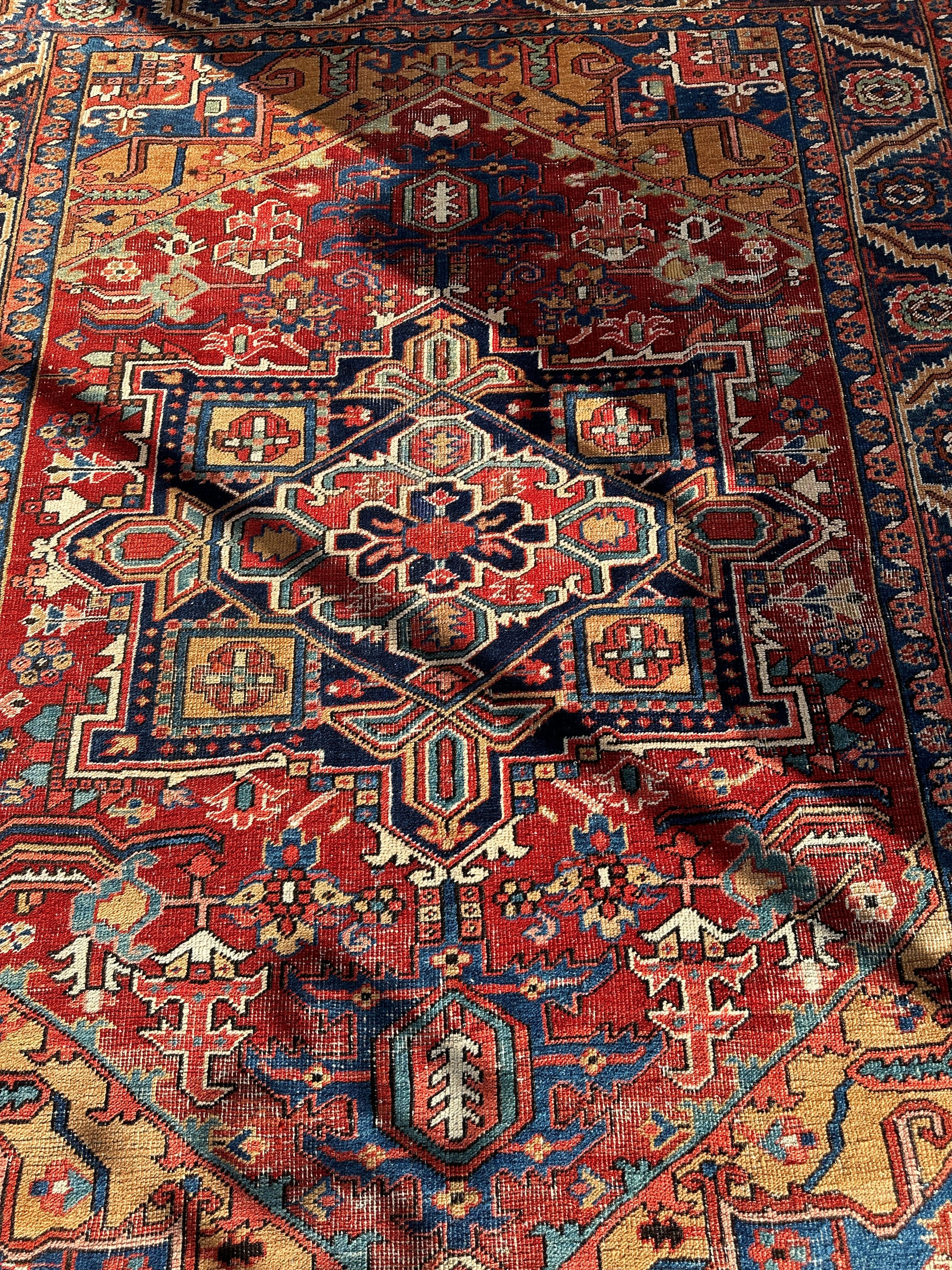 Antique Persian Herize Area Rug 6’10” x 9’1”