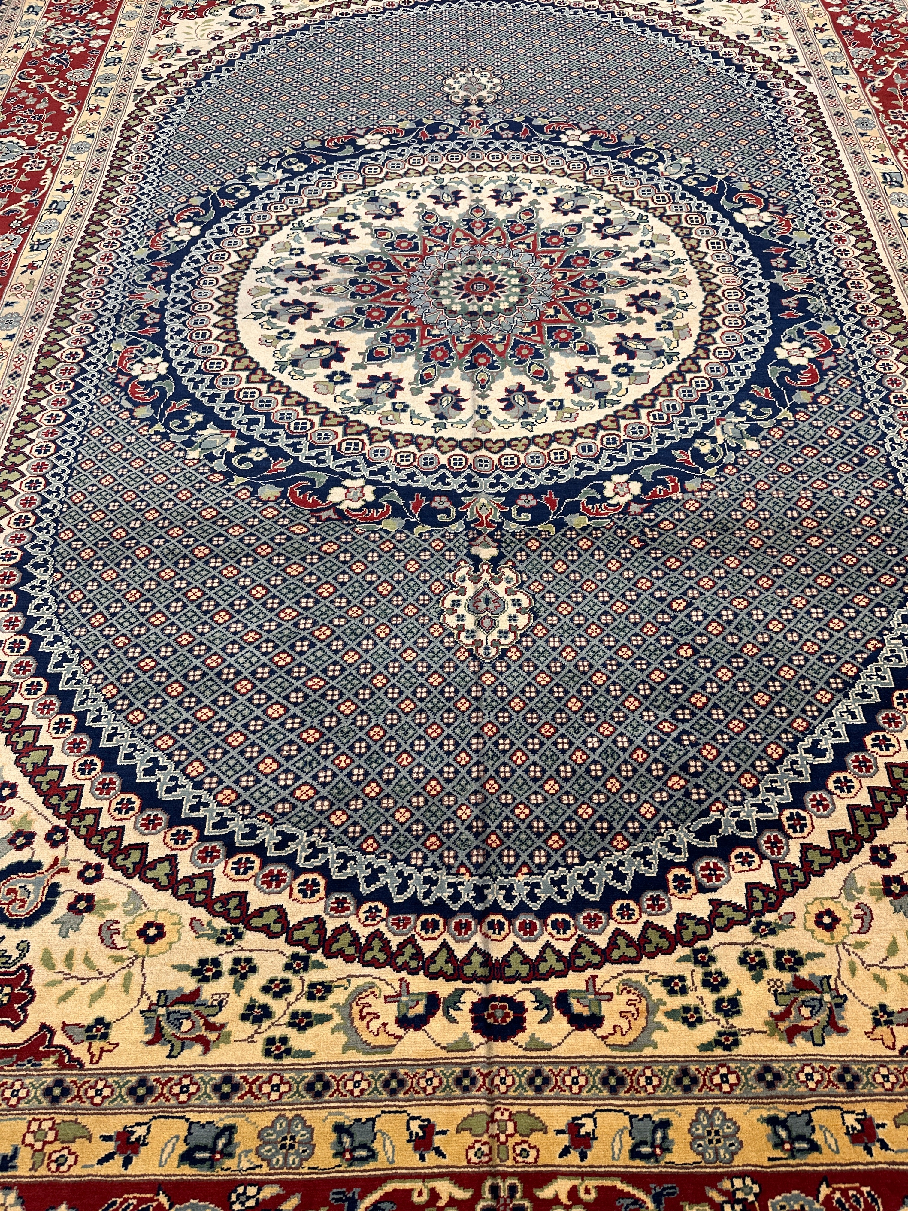 Hand-Knotted Afghani Rezmahi Wool Rug | Tabriz Mahi Design | 9′ x 12′