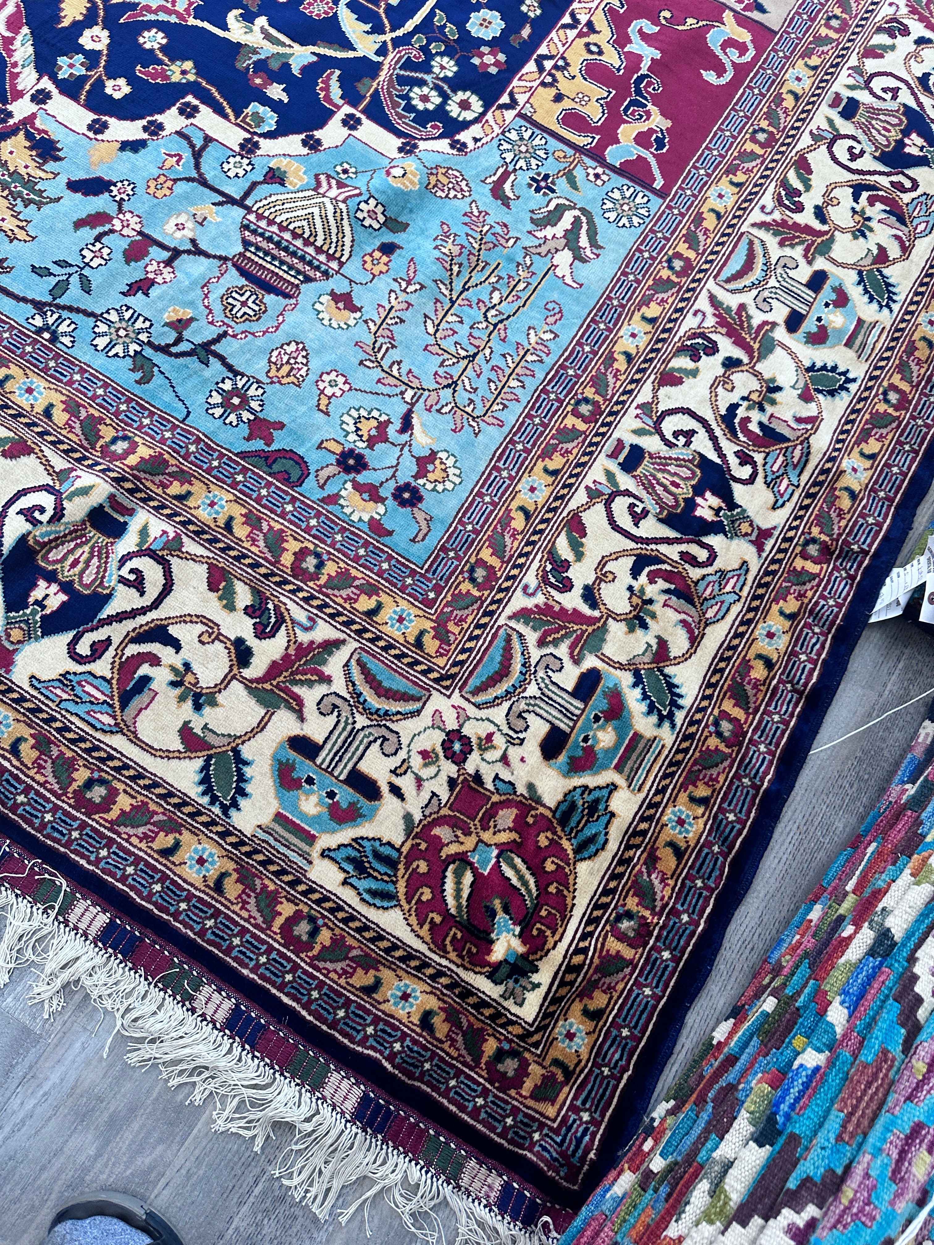 Hand-Knotted Afghani Vase Wool Rug – 10’0″  x  13’7″