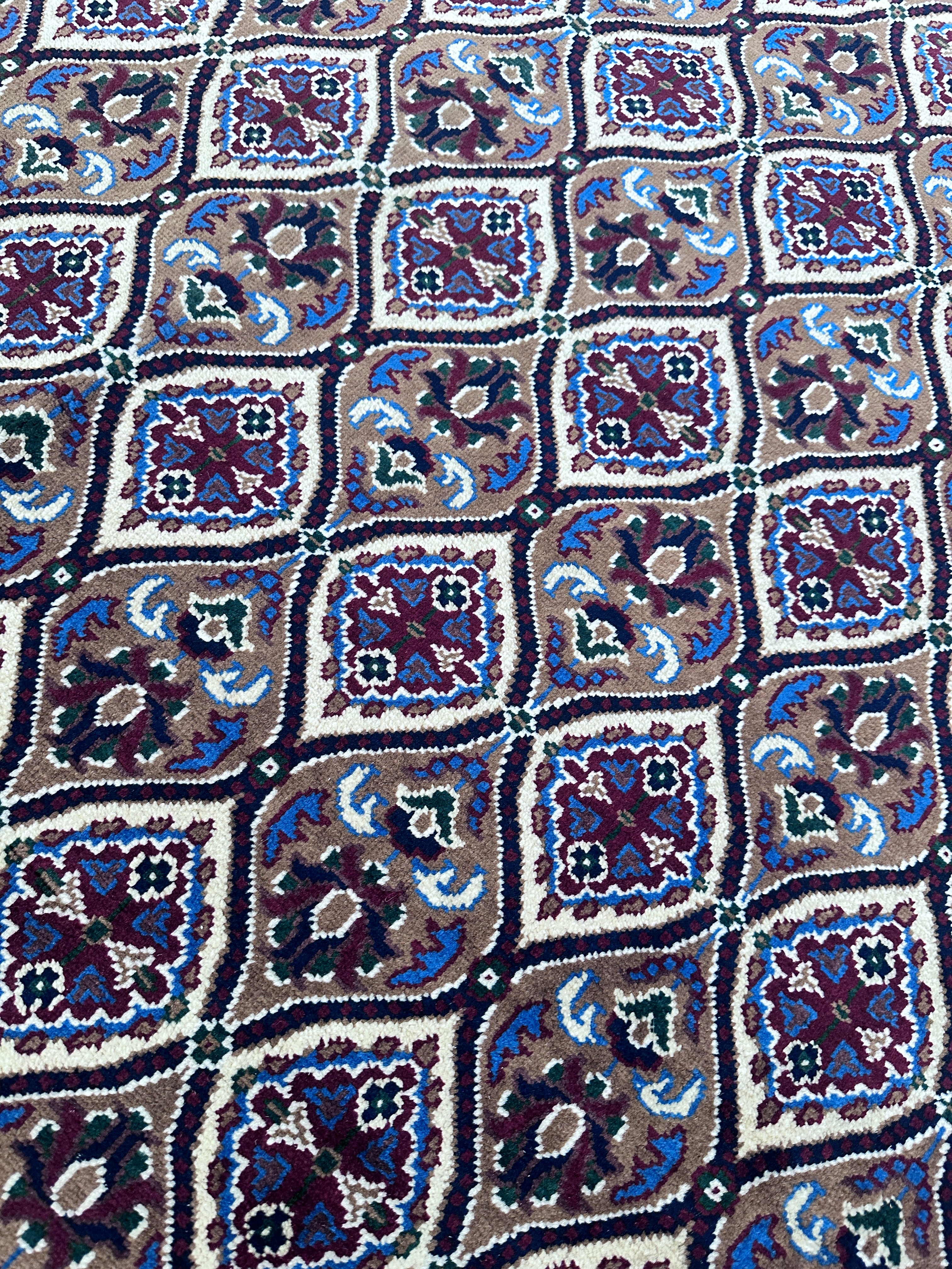 Hand-Knotted Afghani Heart Shape Wool Rug – 8’5″  x  11’6″