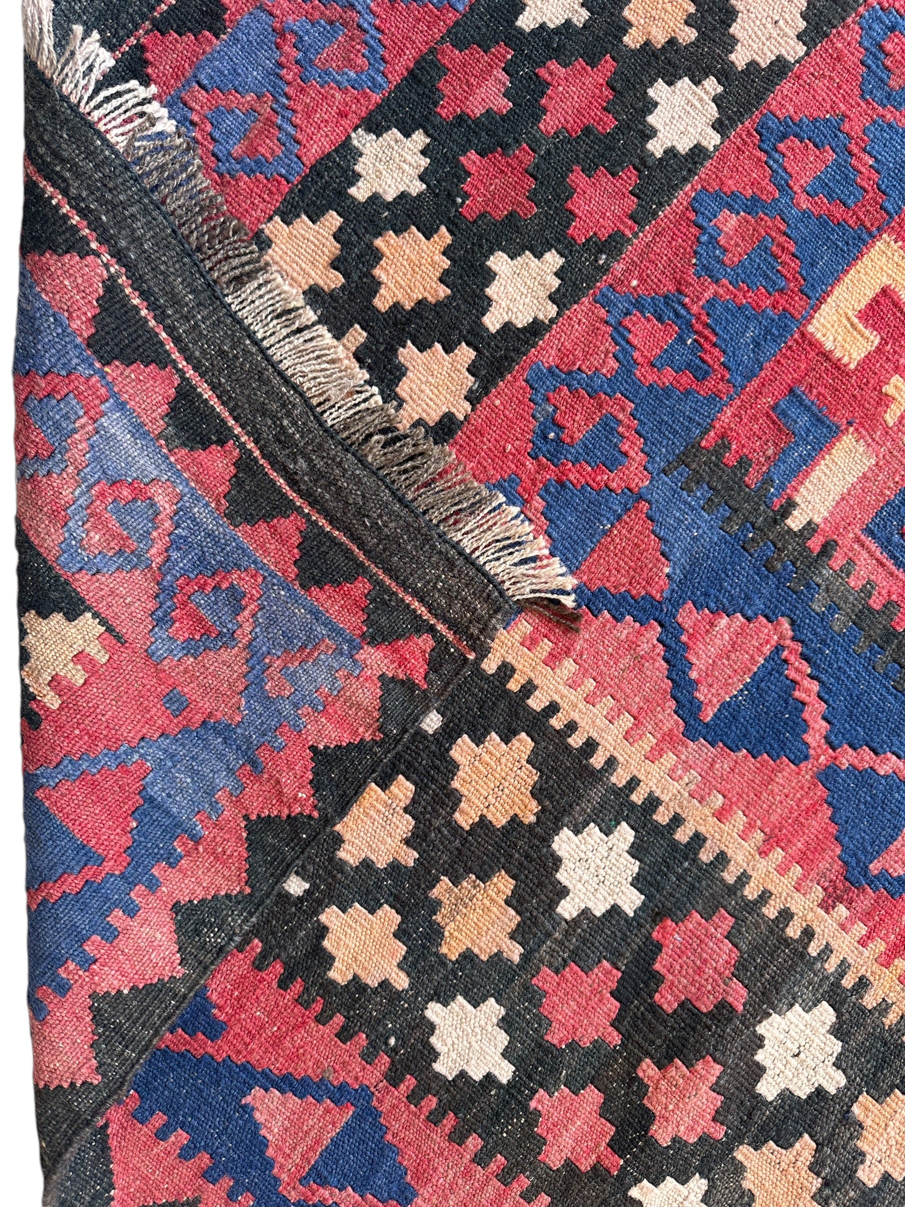 Vintage Handwoven Uzbek Wool Kilim Rug – 6’8” x 9’10” – Tribal Flatweave with Geometric Design