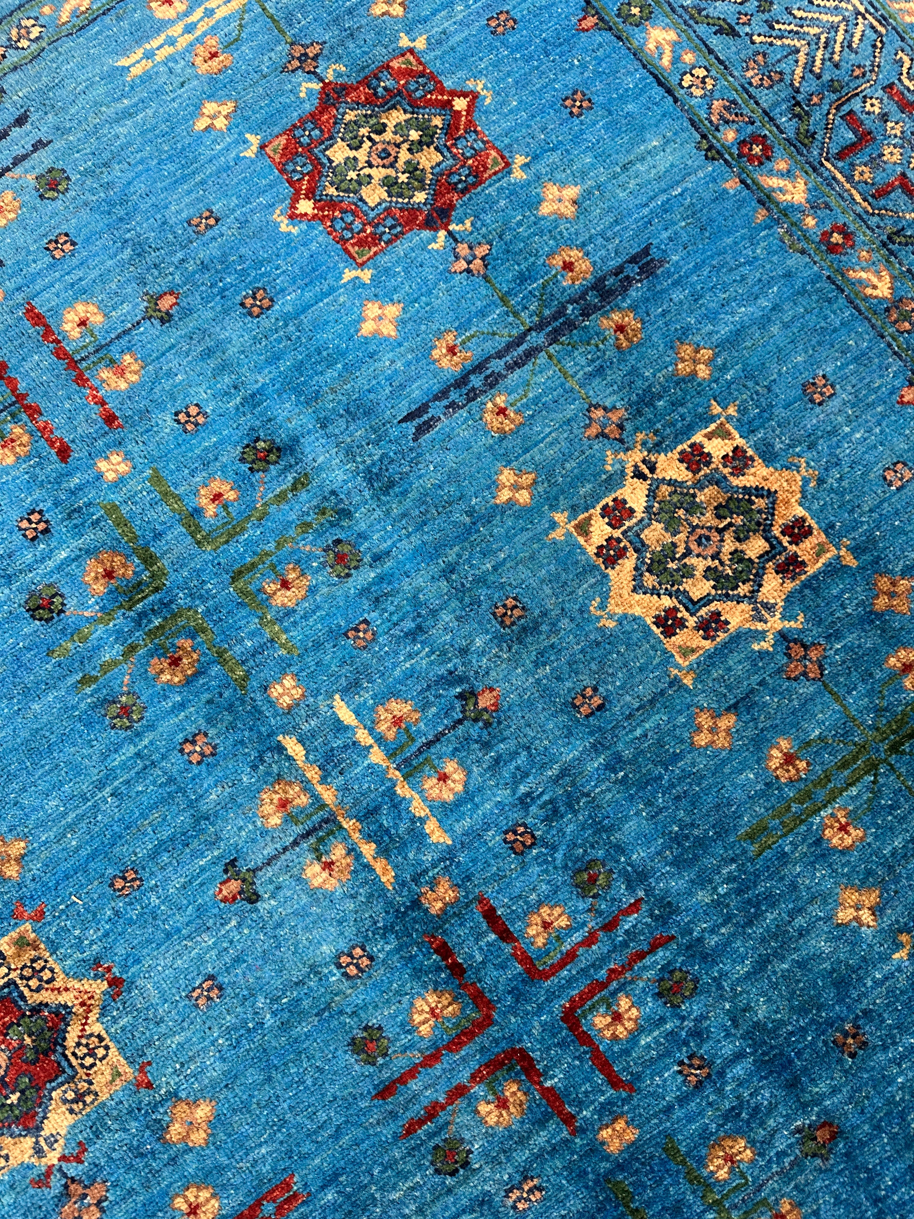 Hand-Knotted Afghani Chobi Ghazni Wool Rug | Geometric Design | 5′ x 7′