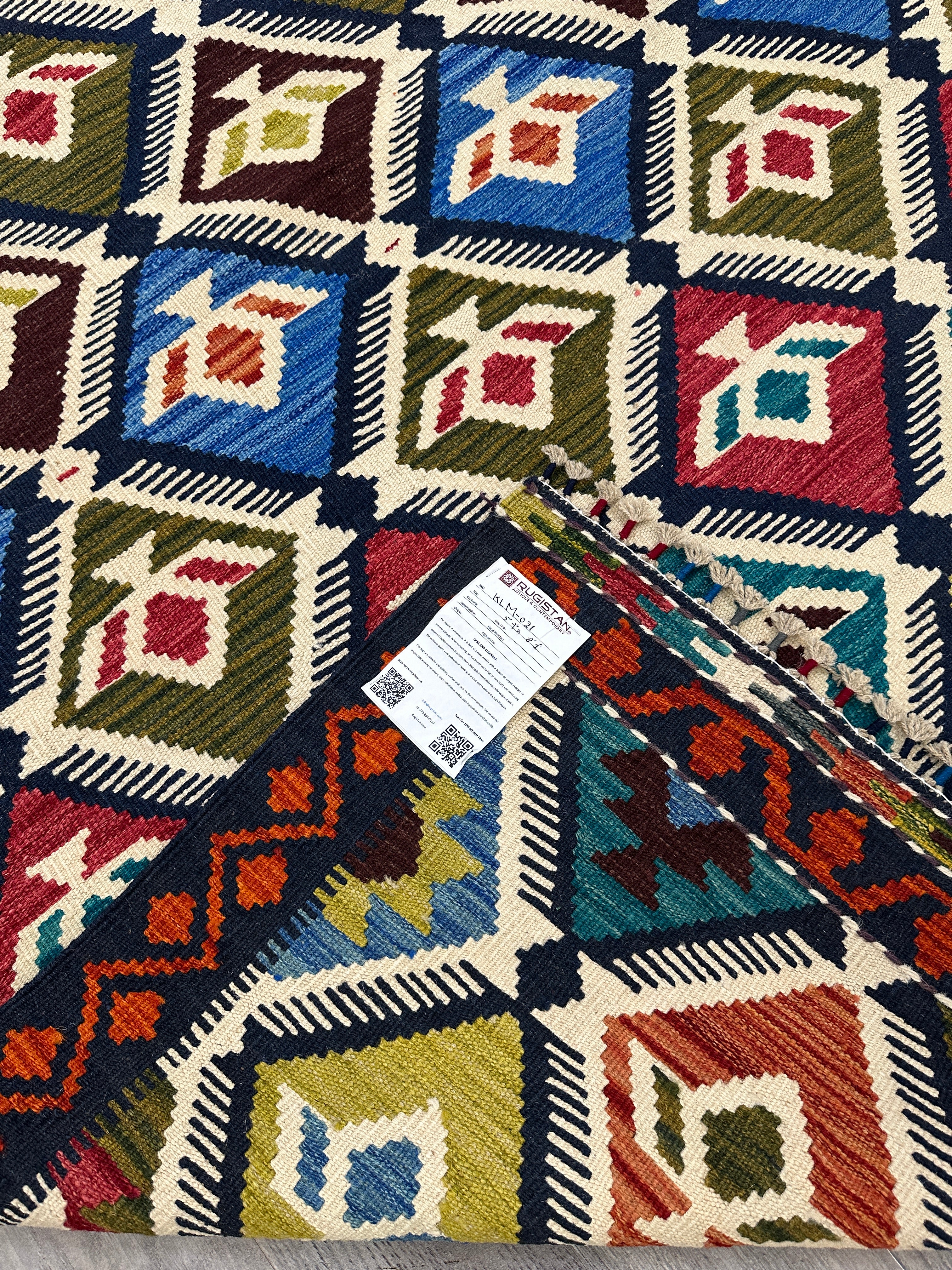 Hand-Woven Afghani Kilim Wool Rug 5'9" x 8'1"