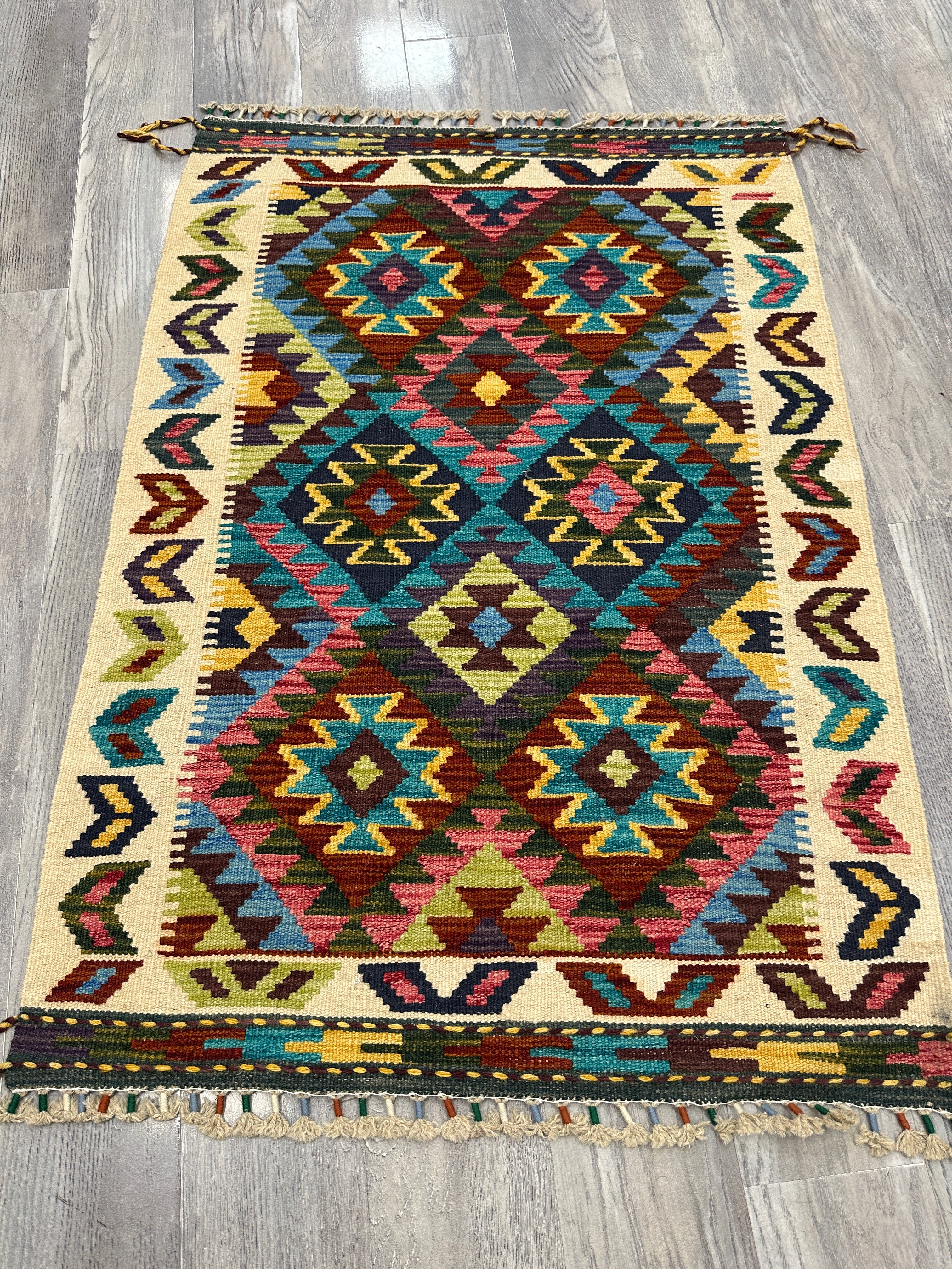 Hand-Woven Afghani Kilim Wool Rug 2'10" x 4'1"