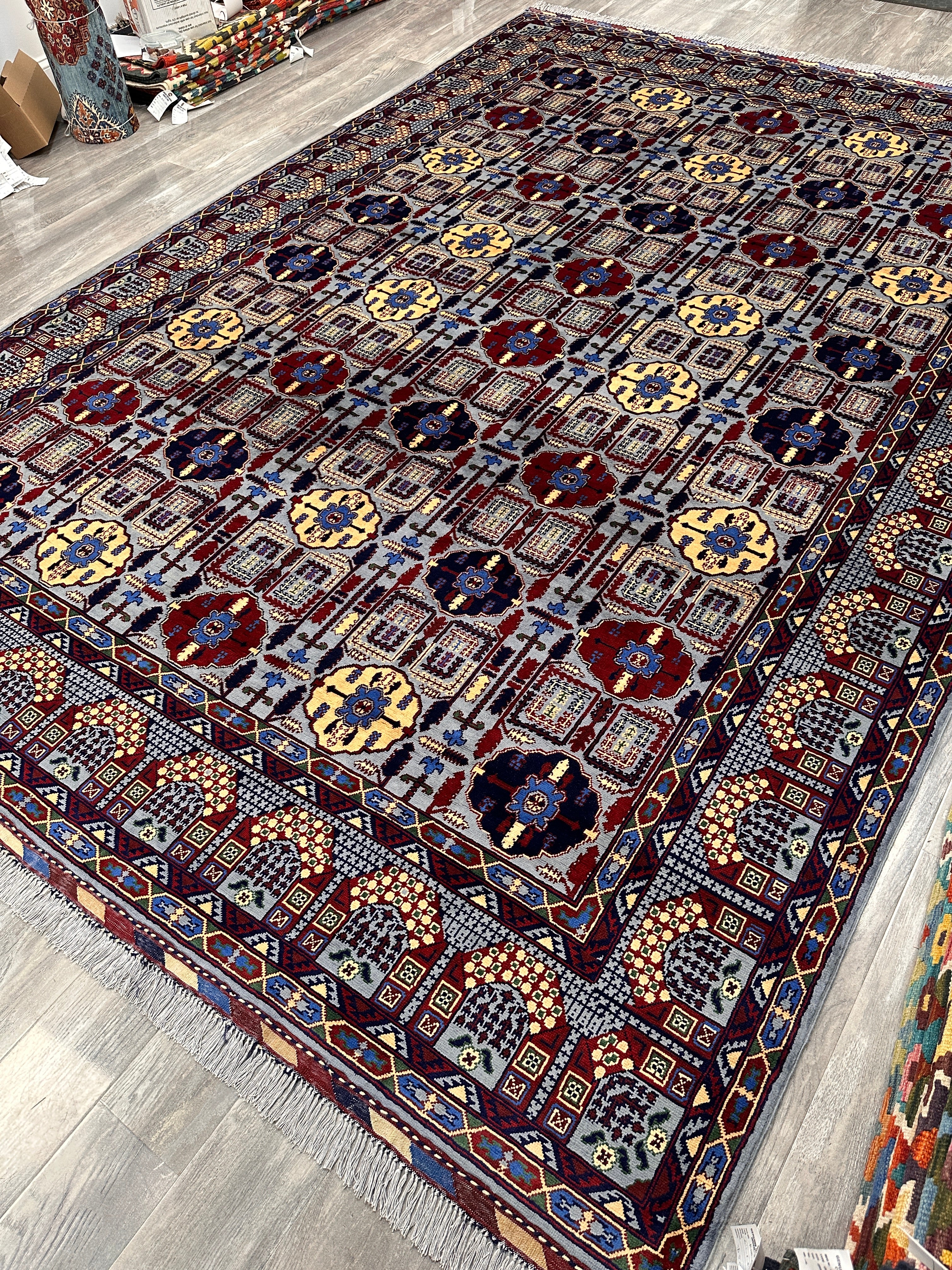 Hand-Knotted Afghani Parak Wool Rug | Dome Design | 8′ x 12′