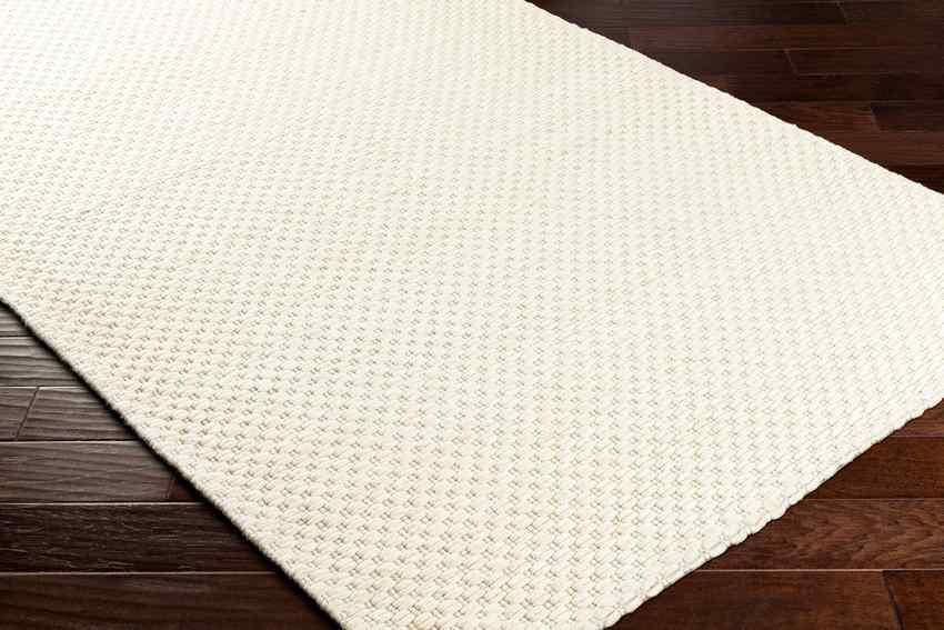 Antiono Cottage Ivory/Light Beige Area Rug