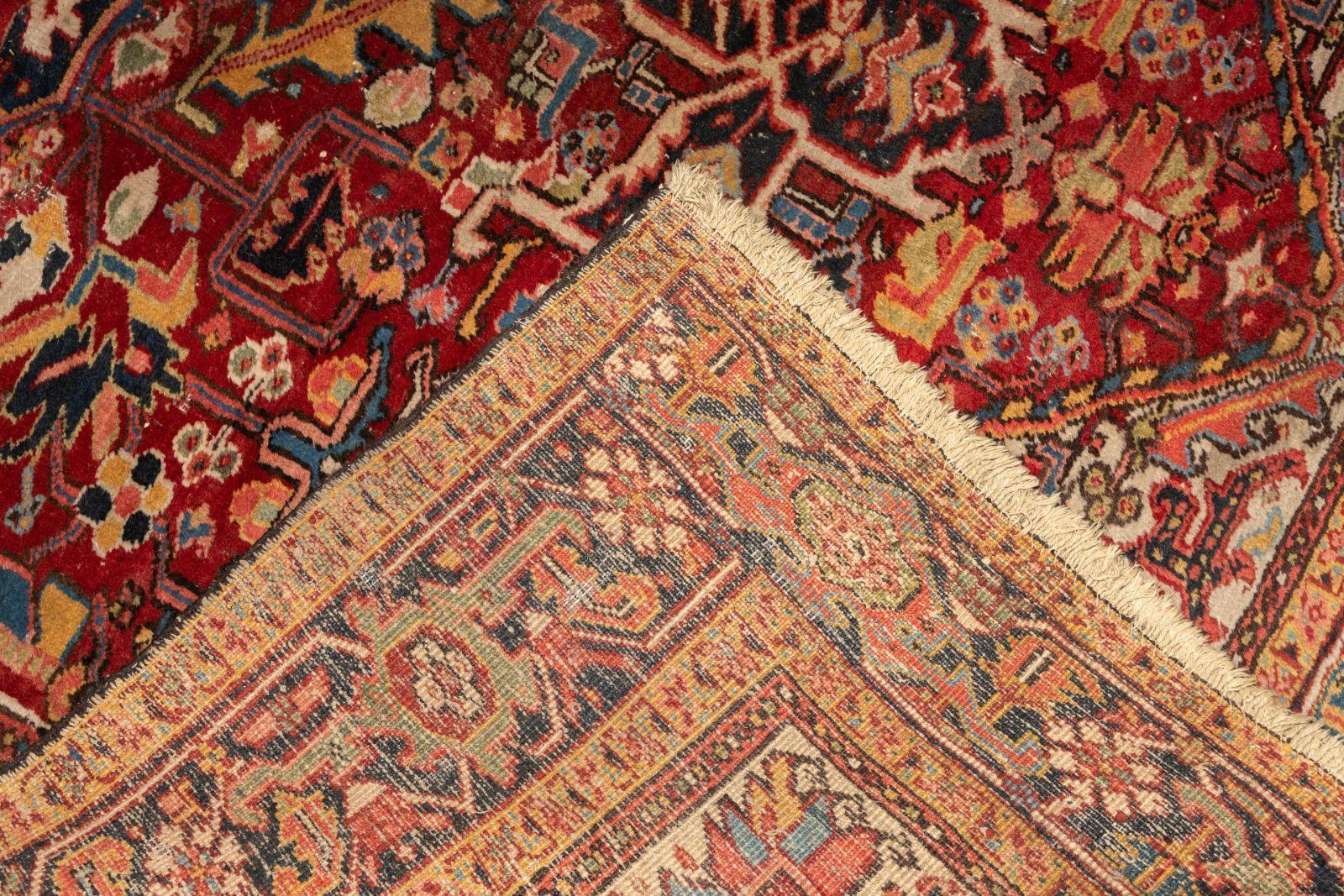 Antique Hand Knotted Wool Persian Heriz Rug 8x11 Ft