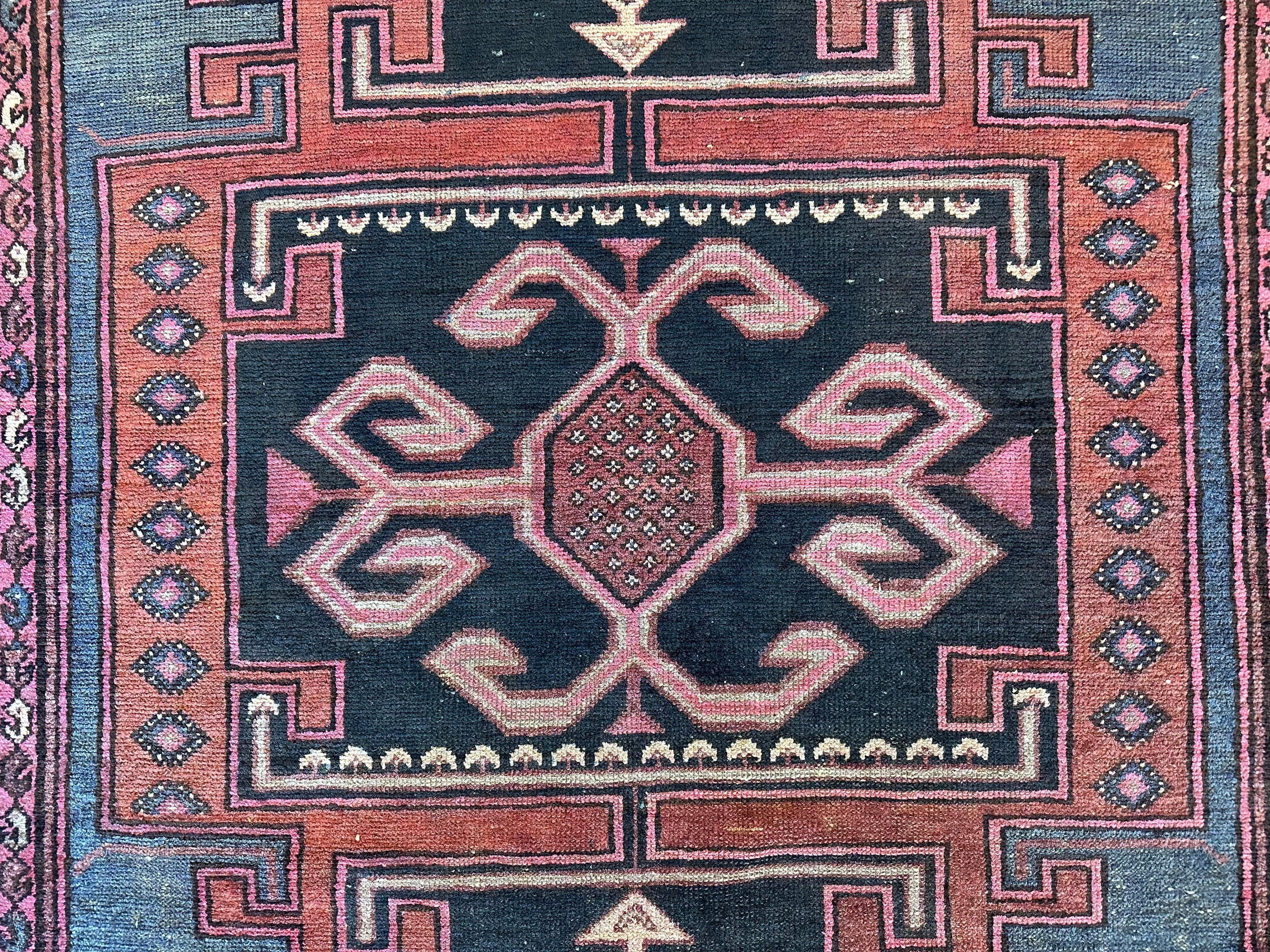 Fine Vintage Persian Hamadan Rug 4’5” x 6’1”