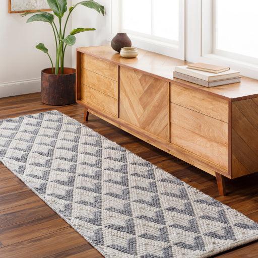 Surya Daffodil DFF-2304 27" x 45" Rug