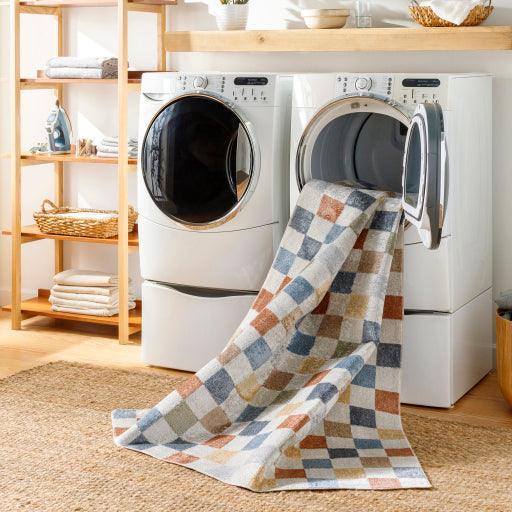 Surya Lillian LLL-2338 6'7" x 9' Rug