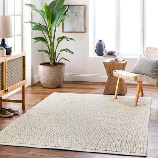 Surya Lumi LUM-2303 5' x 7'6" Rug