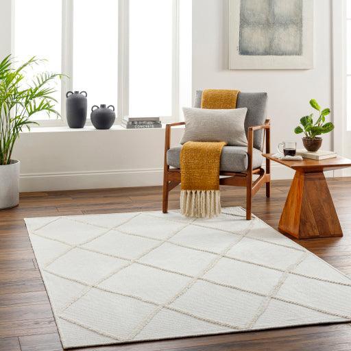 Surya Lyna LYA-2303 2'7" x 7'2" Rug
