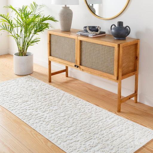 Surya Lyna LYA-2318 2'7" x 7'2" Rug