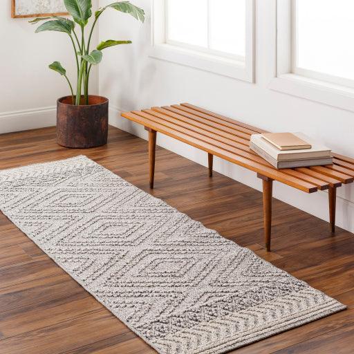 Surya Sarasota SSO-2308 6'4" x 9' Rug